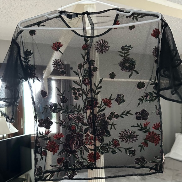 Haute Monde Black Floral Embroidered Short Sleeve Top - Picture 3 of 3